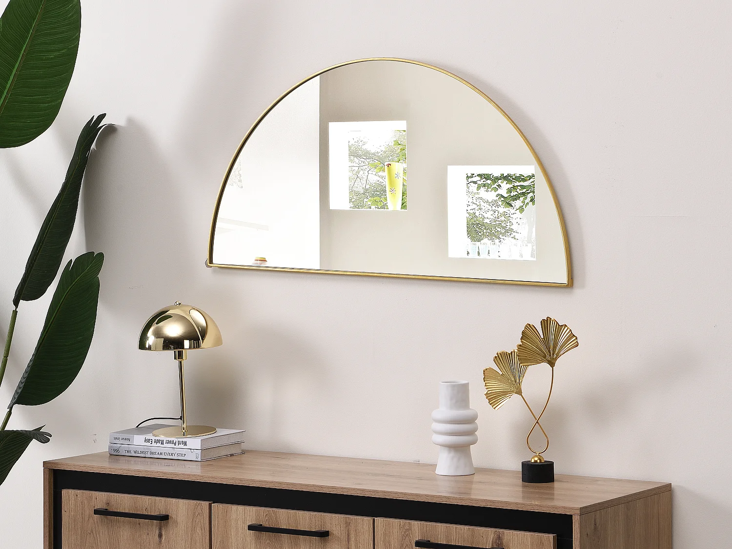 Designerskie półokrągłe lustro z metalu - Dł.50 x Wys.100 cm - złote - GAVRA 138825 - obrazek 1